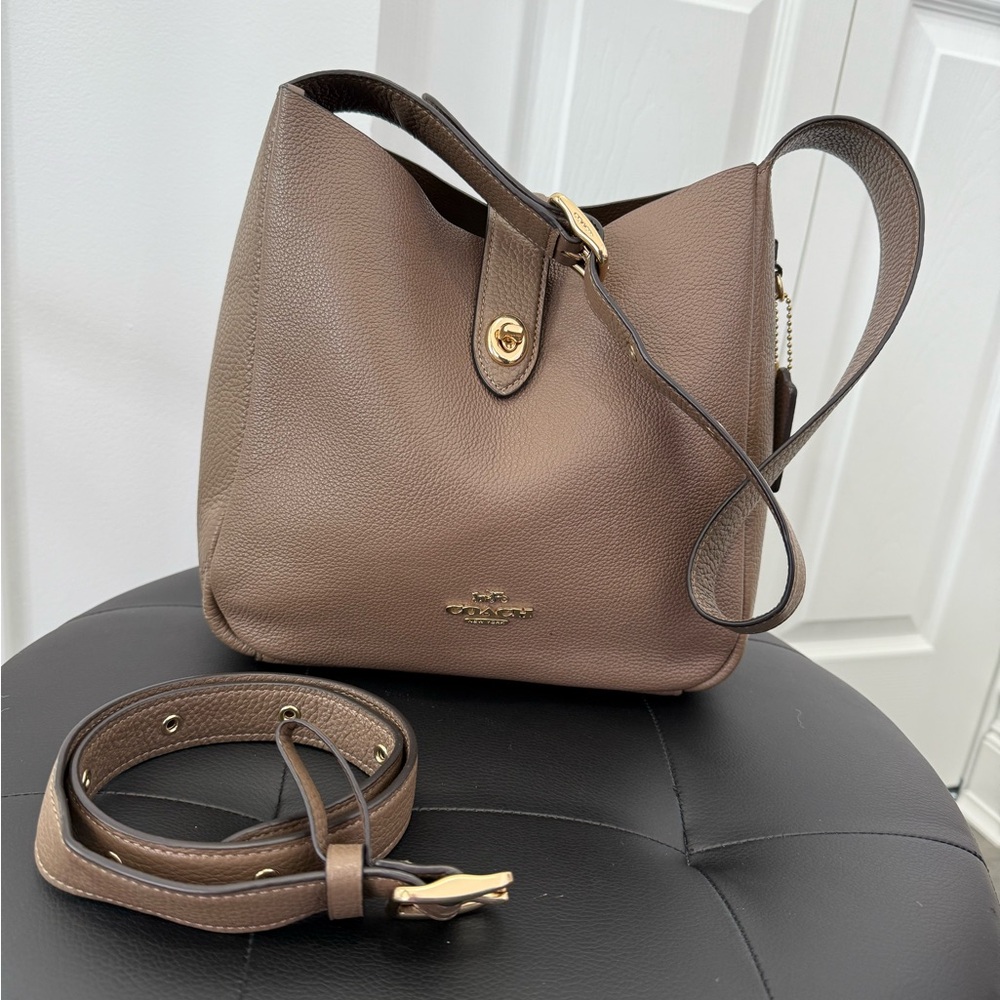 Coach Tan Leather Shoulder Bag